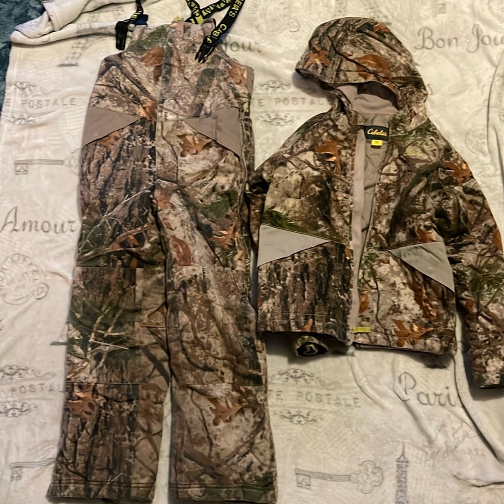 Youth size medium Cabela’s hunting jacket and pants.